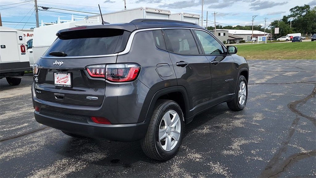 2022 Jeep Compass Latitude photo 7