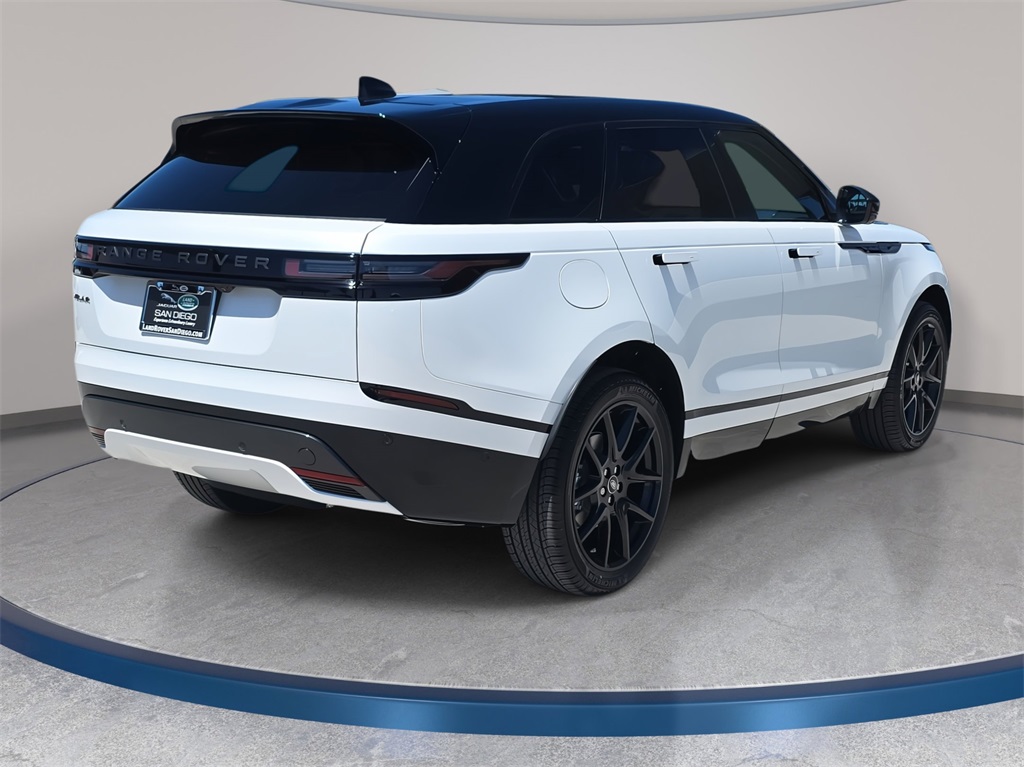 2026 Land Rover Range Rover Velar SE photo 4
