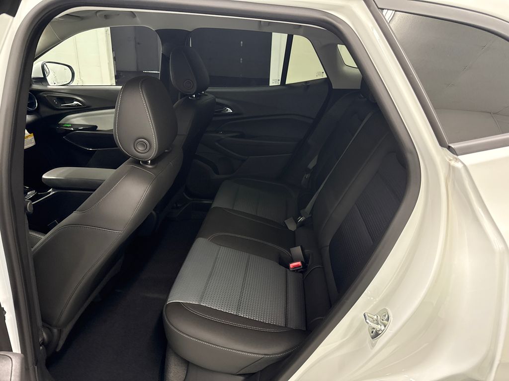2026 Chevrolet Trax LT photo 25
