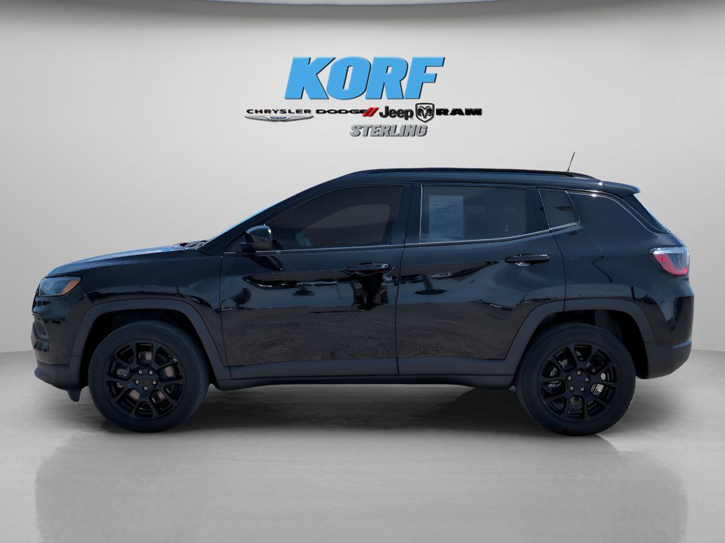 2023 Jeep Compass Altitude photo 5