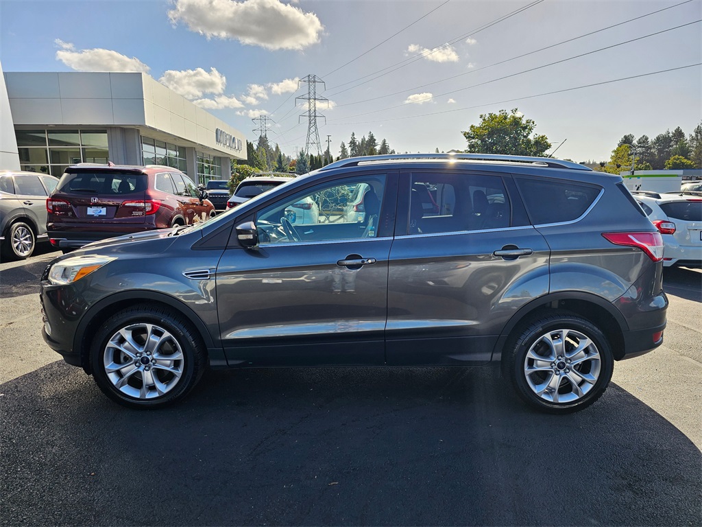 2016 Ford Escape Titanium photo 4