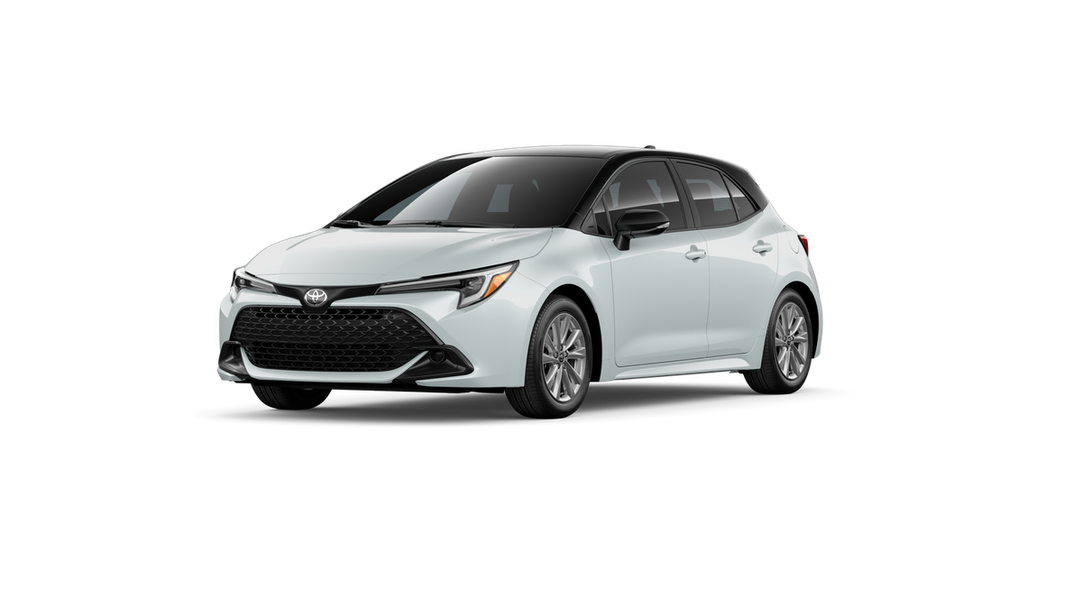 2026 Toyota Corolla Hatchback SE's photo