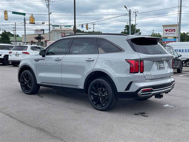 2023 Kia Sorento SX photo 4