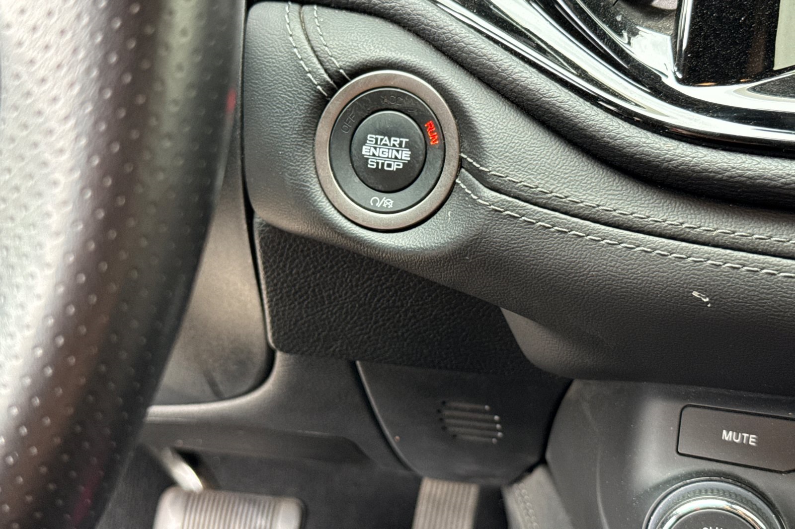 2024 Dodge Durango SXT photo 23