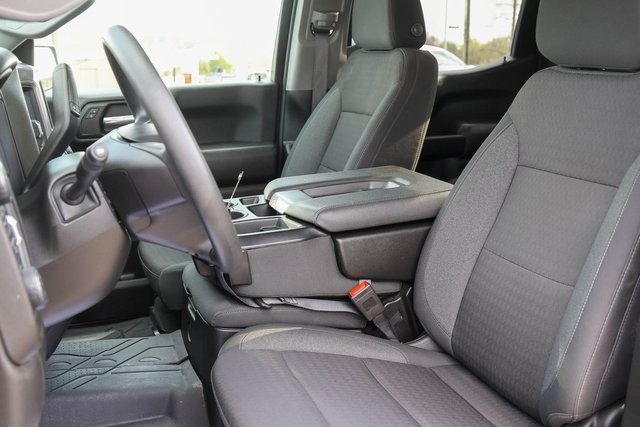 Used 2024 Gray Chevrolet Custom image 13