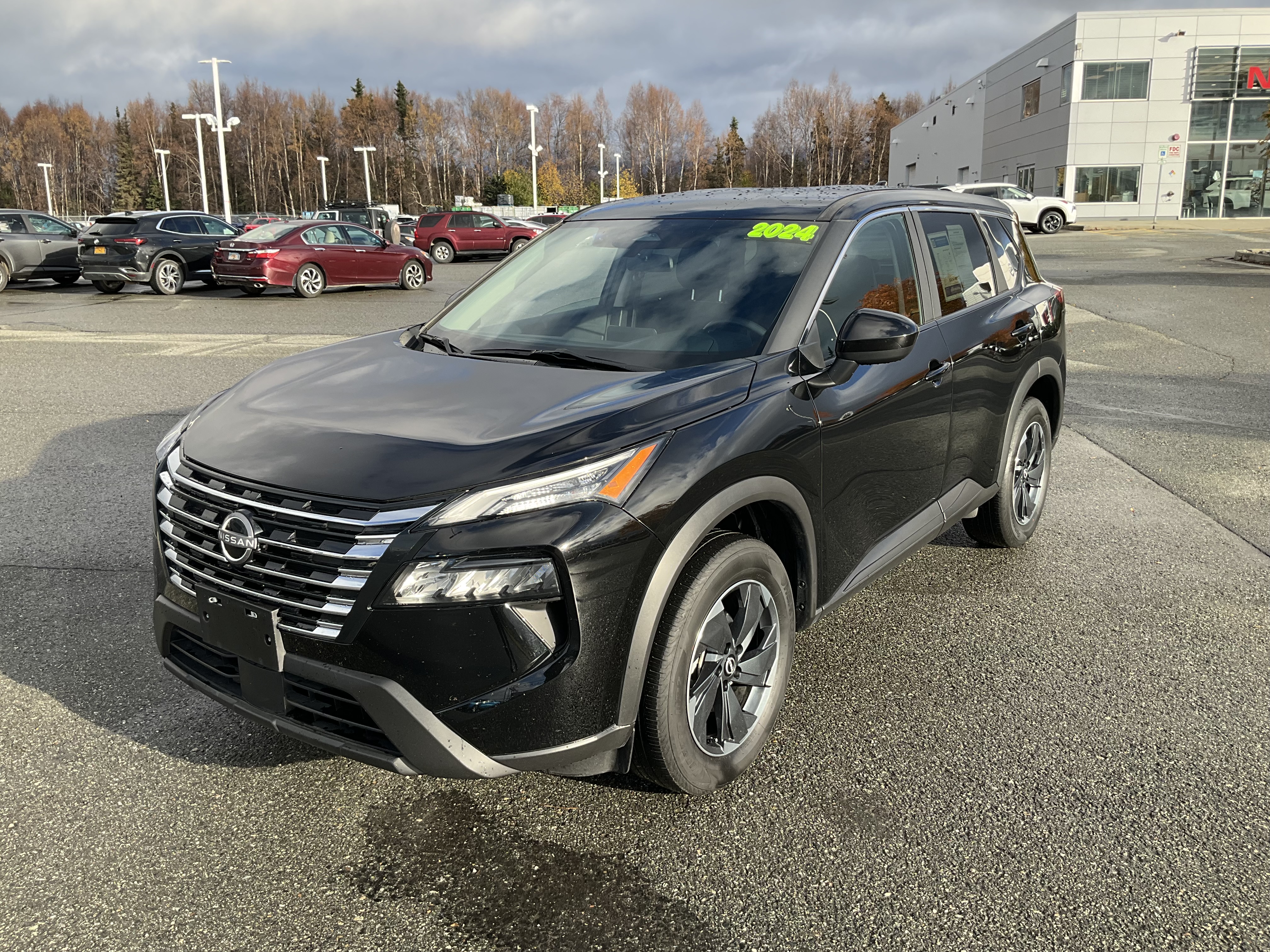 2024 Nissan Rogue SV