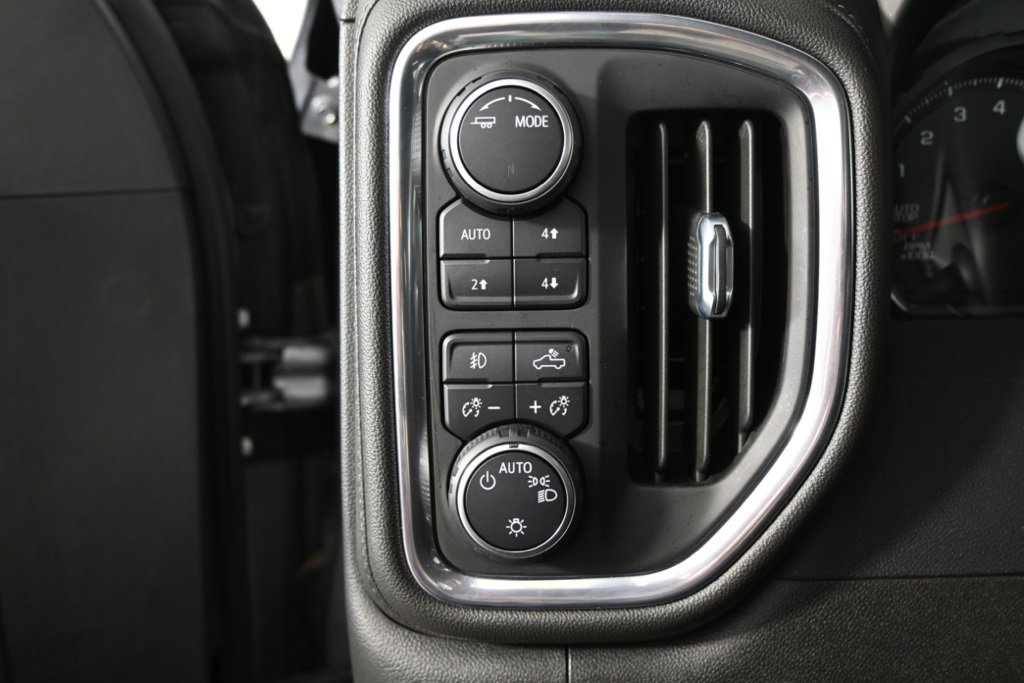 2021 Chevrolet Silverado 1500 RST photo 21