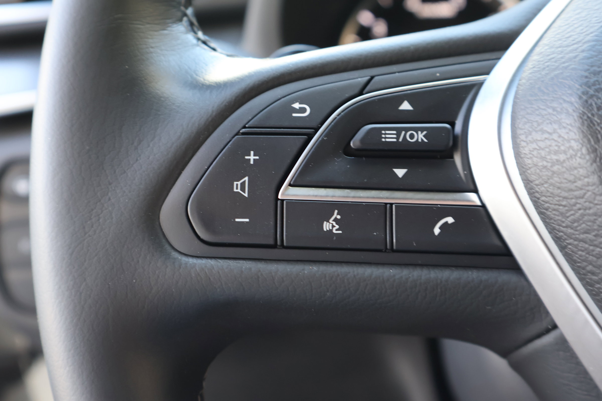 2023 Infiniti QX55 Luxe photo 24
