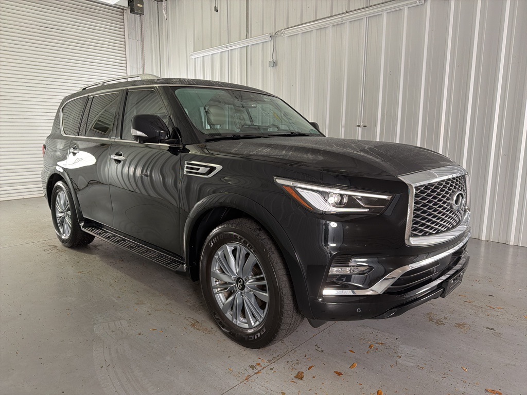 2024 INFINITI QX80 Luxe's photo