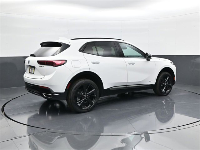 2025 Buick Envision Sport Touring photo 4