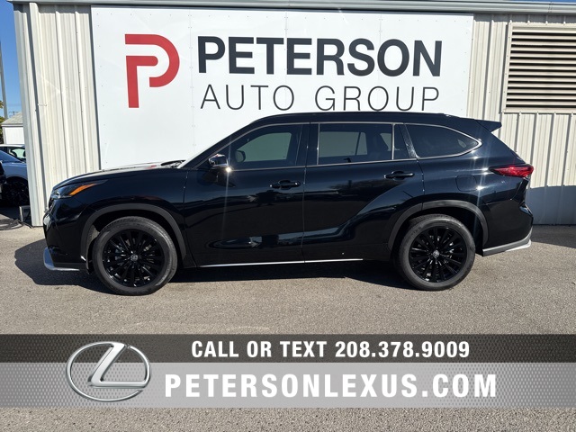 2023 Toyota Highlander L photo 8