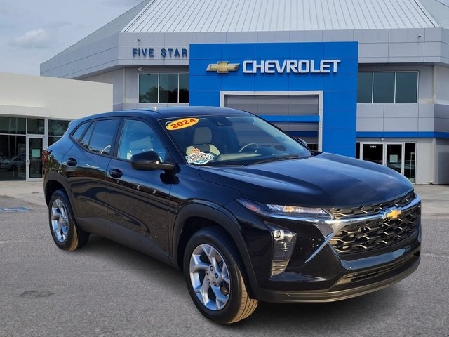 2024 Chevrolet Trax LS
