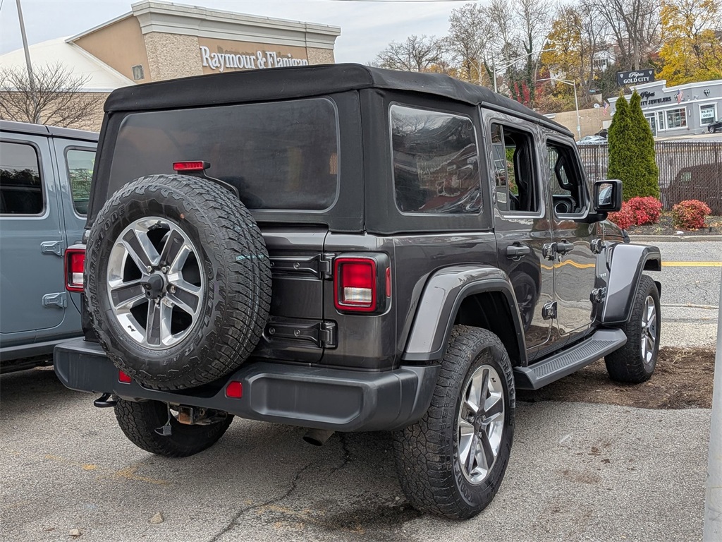 2019 Jeep Wrangler Unlimited Sahara photo 4