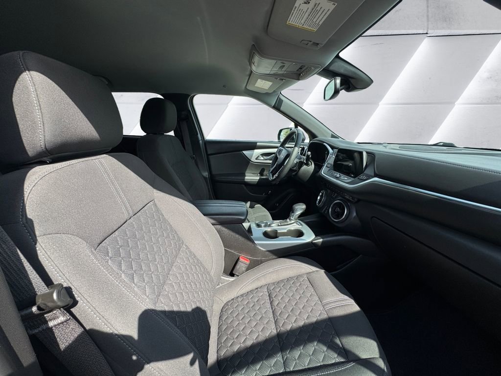 2022 Chevrolet Blazer 2LT photo 13