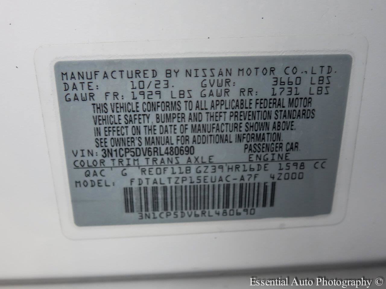 2024 NISSAN KICKS - Image 23