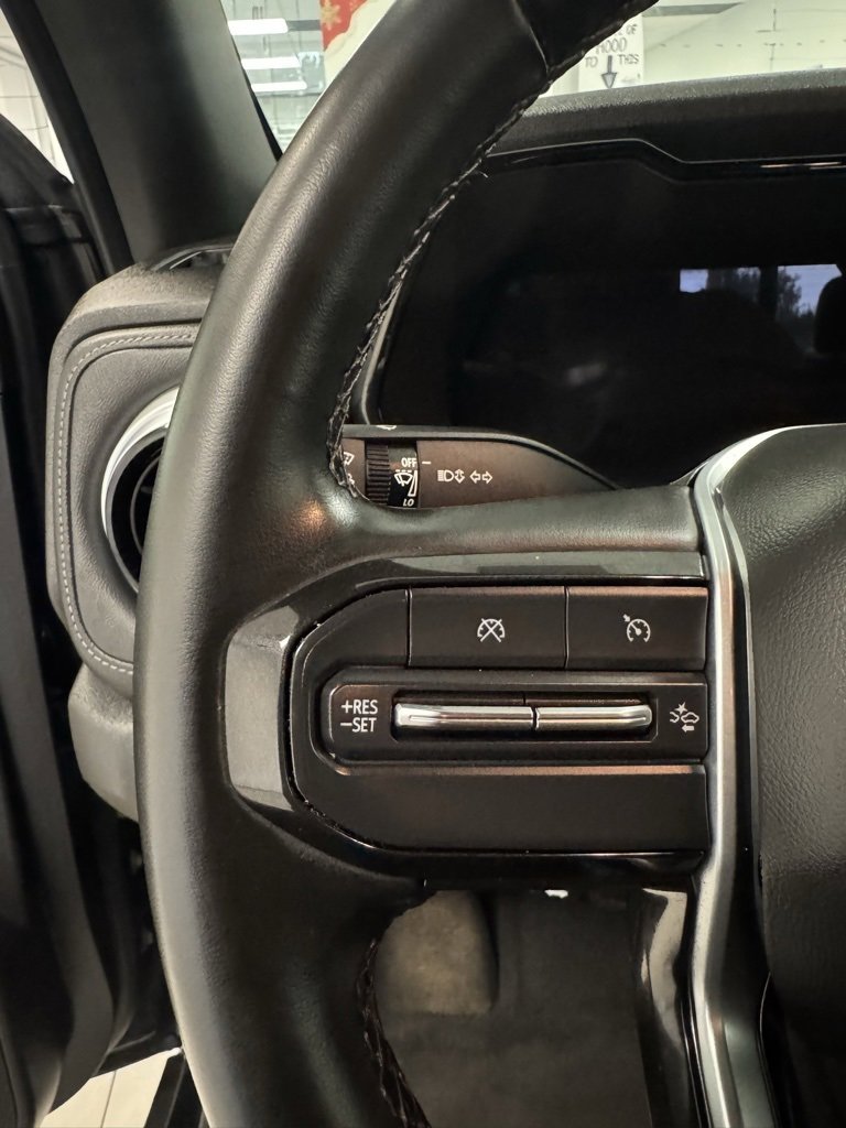 2023 Chevrolet Colorado LT photo 15