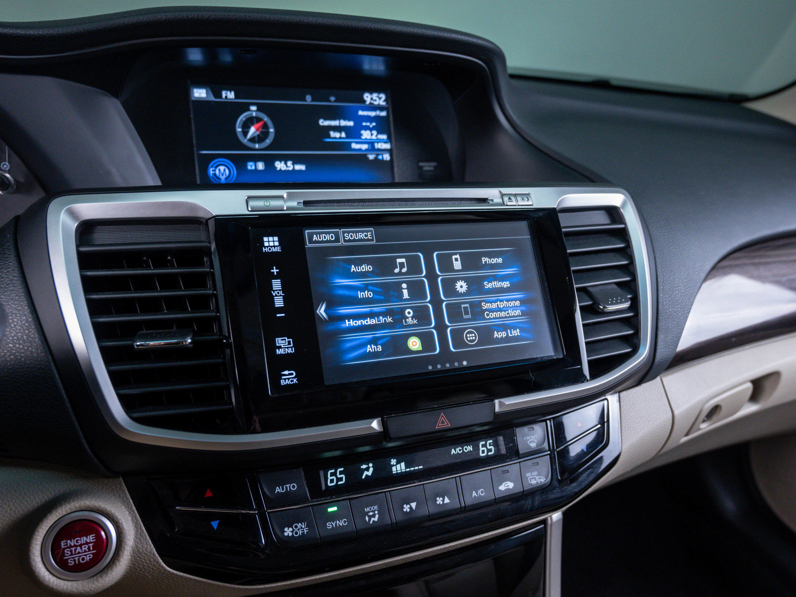 2017 Honda Accord EX-L photo 22