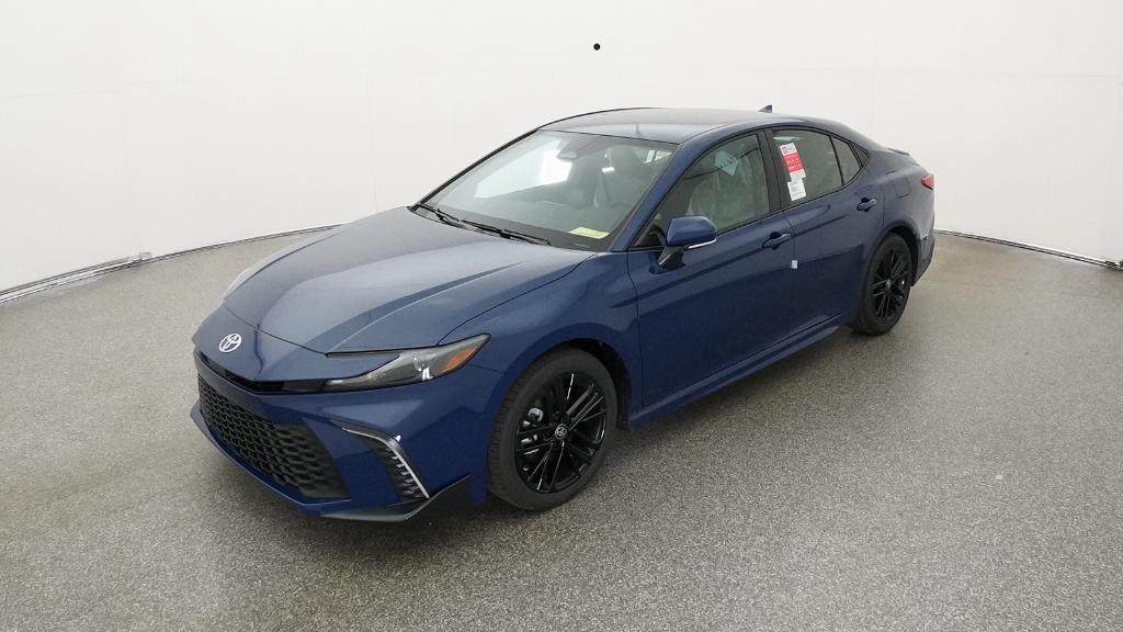2026 Toyota Camry SE's photo