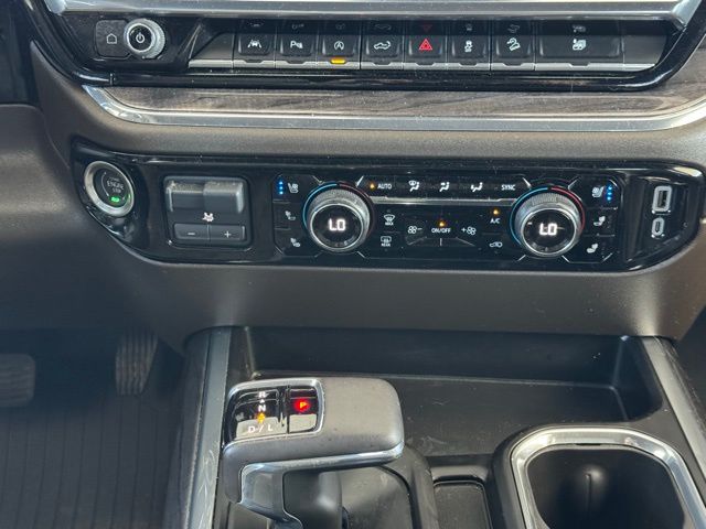 2024 Chevrolet Silverado 1500 LTZ photo 29
