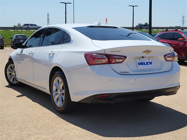 2022 Chevrolet Malibu 1LT photo 3