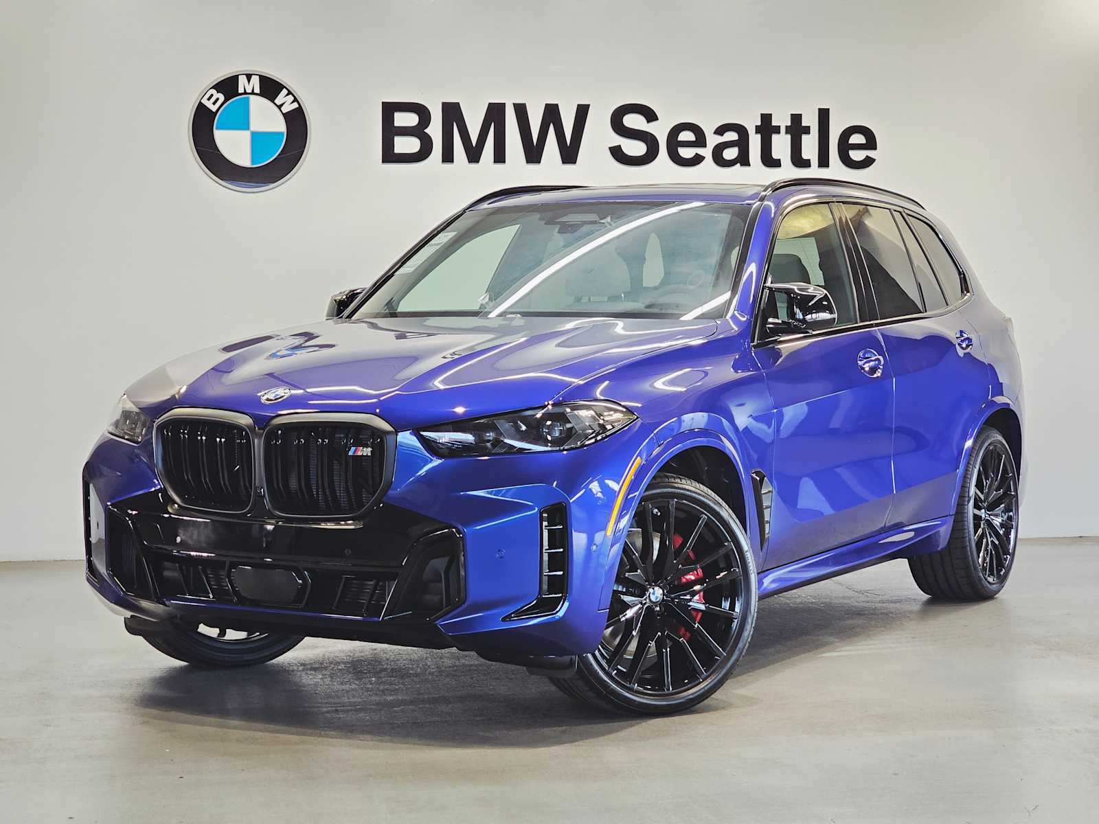2026 BMW X5 M60i's photo