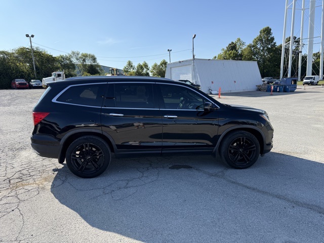 2018 Honda Pilot Touring photo 4