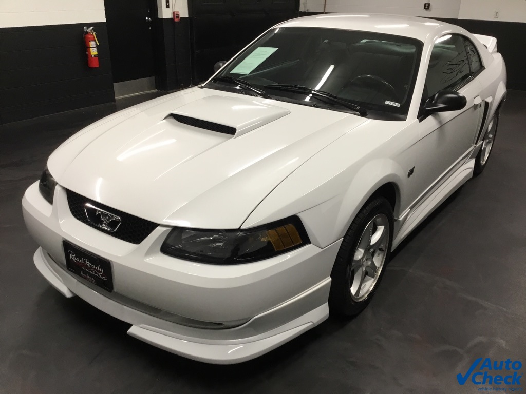 2002 Ford Mustang GT photo 4