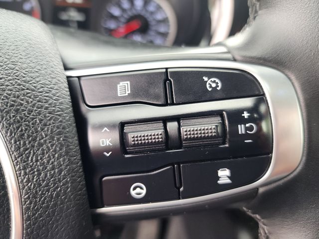 2022 Kia K5 GT-Line photo 22