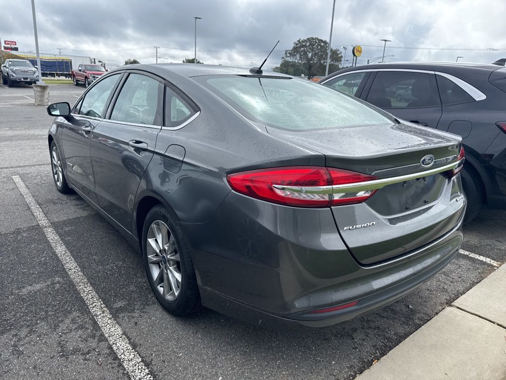 2017 Ford Fusion Hybrid S photo 4