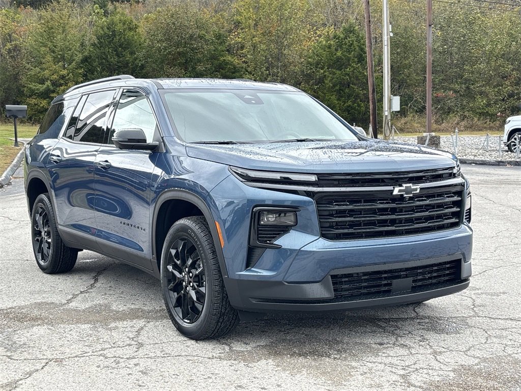 2026 Chevrolet Traverse photo 4