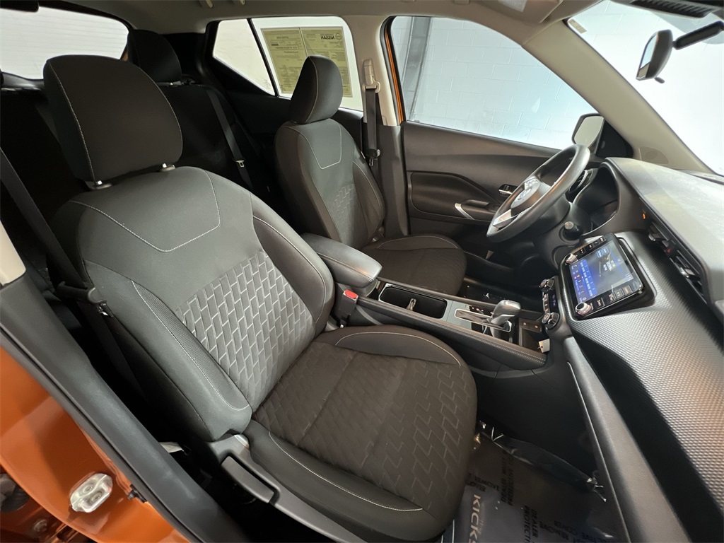 2021 Nissan Kicks SV photo 20