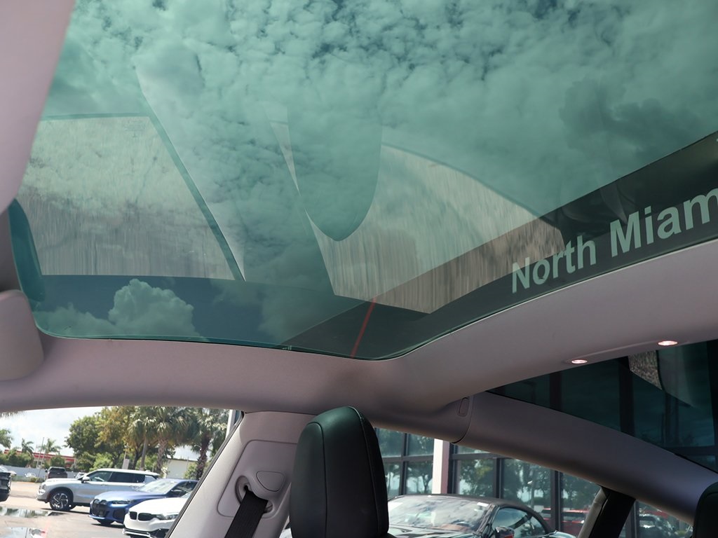 2021 Tesla Model 3 Long Range photo 22