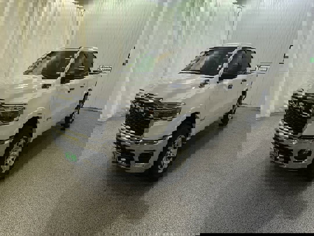 2025 Ram 1500 Big Horn photo 4