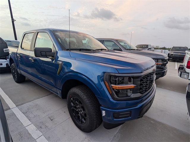 2025 Ford F-150 STX photo 2
