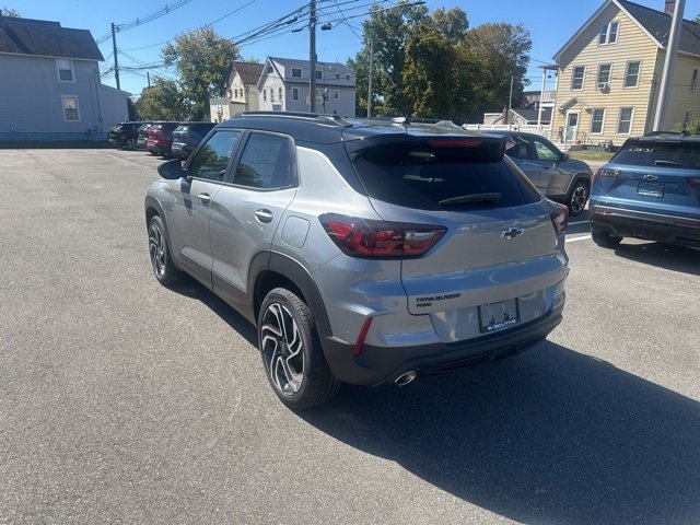 2026 Chevrolet Trailblazer RS photo 3
