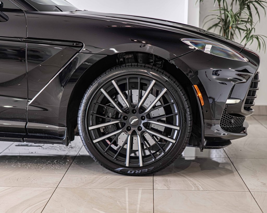 2023 ASTON MARTIN DBX - Image 10