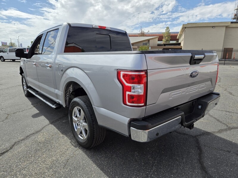 2020 Ford F-150 XLT photo 3