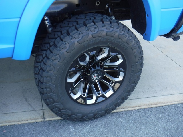 2025 Ram 2500 Big Horn photo 4