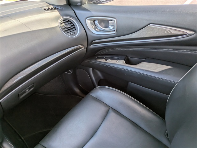 2019 Infiniti QX60 Pure photo 17