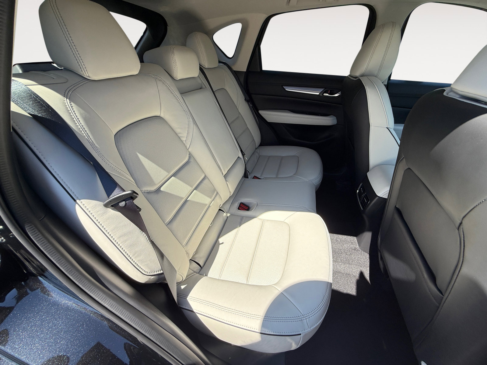 2025 Mazda CX-5 2.5 Premium Plus photo 18