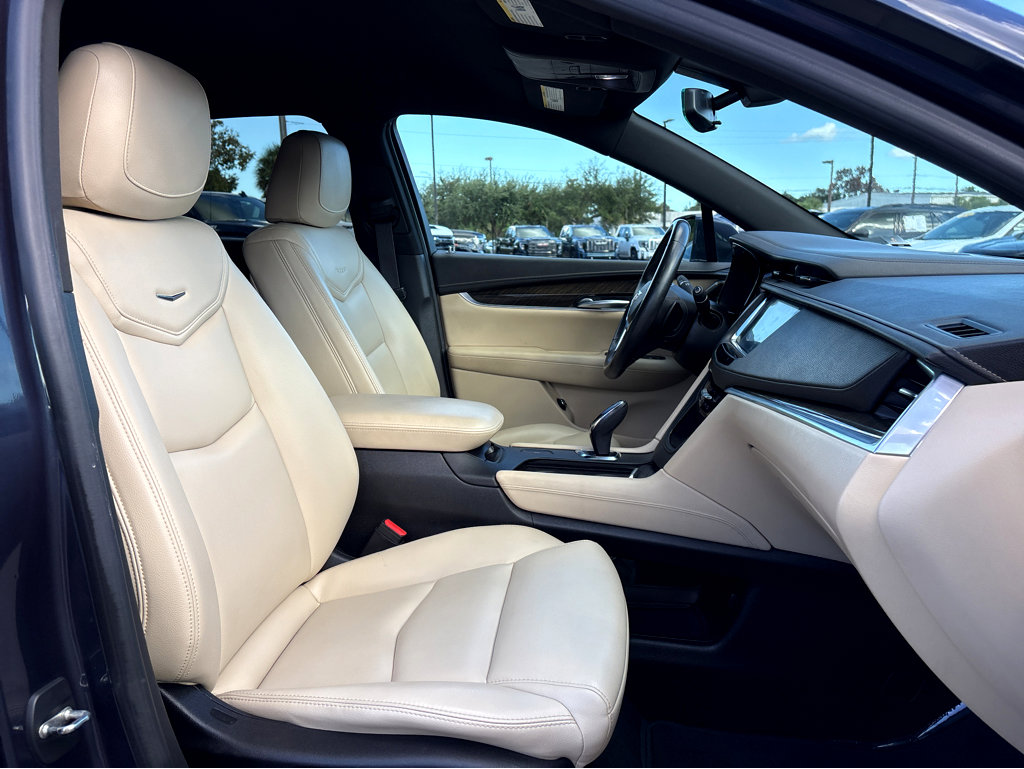 2018 Cadillac XT5 Base photo 10
