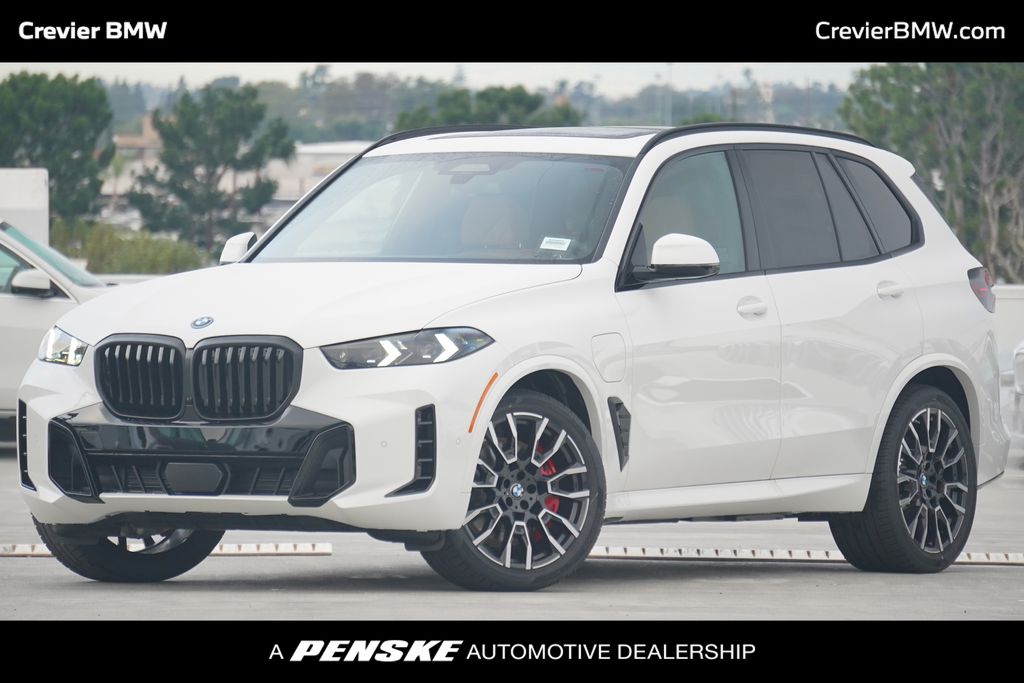 2026 BMW X5 50e's photo