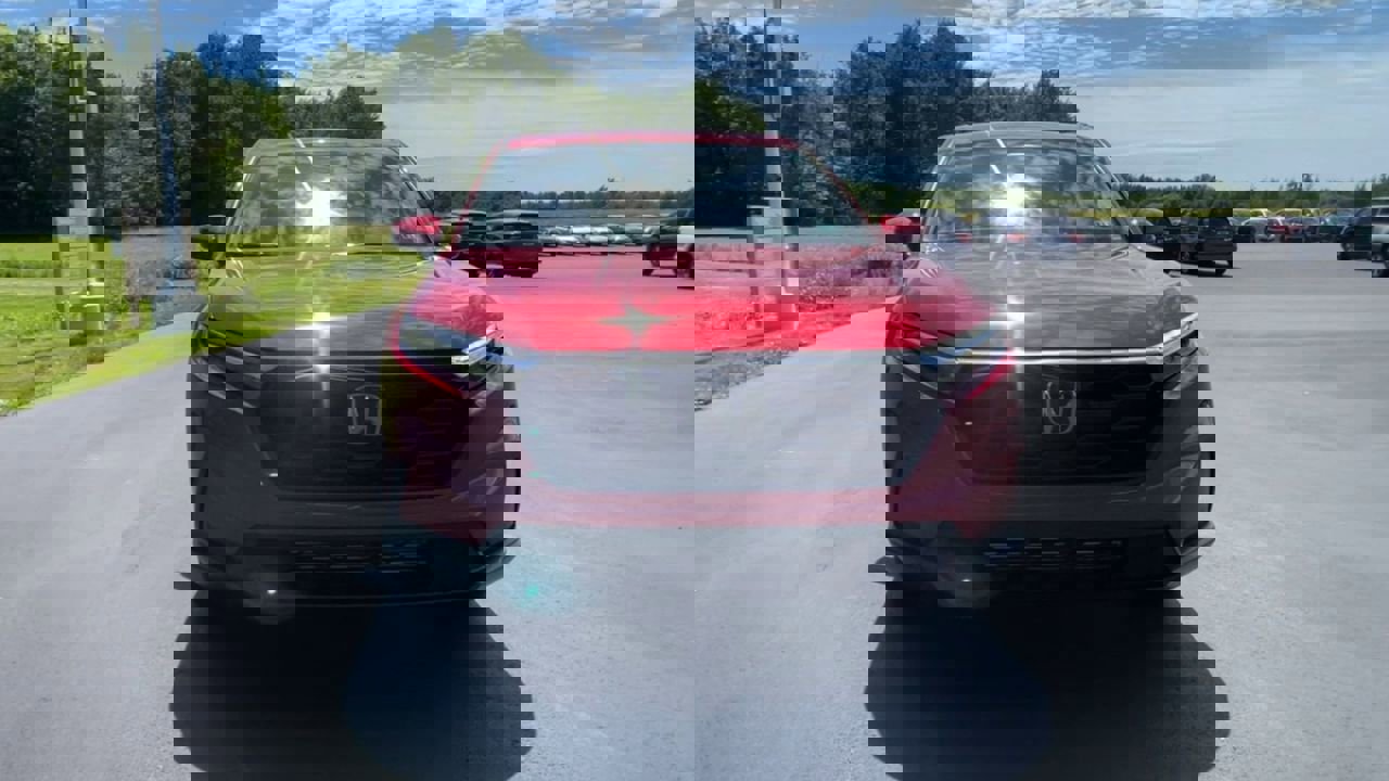 2025 Honda CR-V LX photo 2