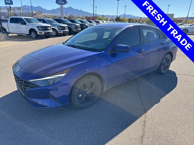 2023 Hyundai Elantra Blue