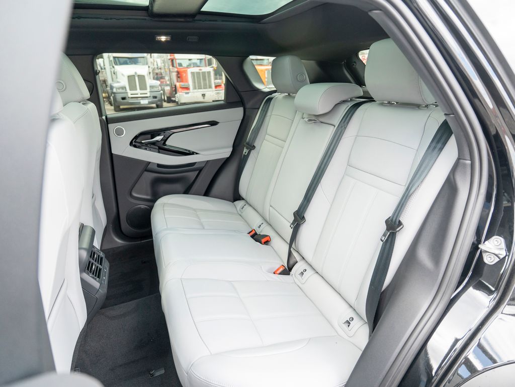 2026 Land Rover Range Rover Evoque S photo 22