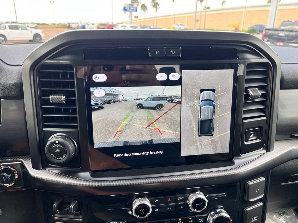 2025 Ford F-150 Lariat photo 15