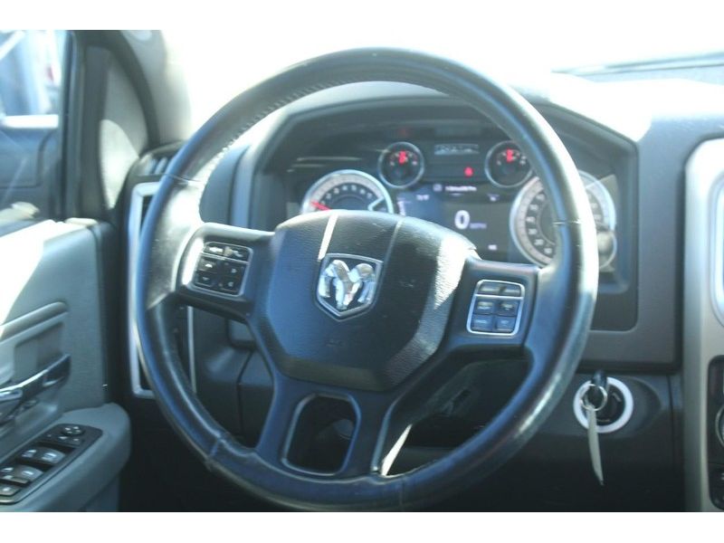 2016 Ram 1500 Big Horn photo 13