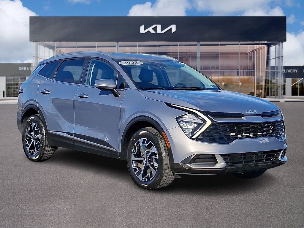 2023 Kia Sportage EX's photo