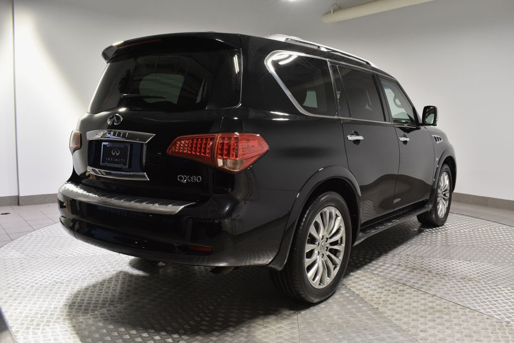 2017 Infiniti QX80 Base photo 2