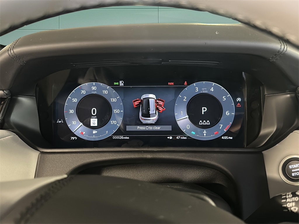2026 Land Rover Range Rover Velar SE photo 9